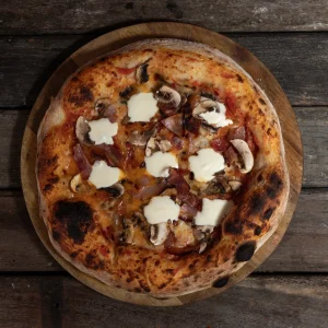 MANHATTAN LA MEJOR PIZZA DE MEDELLIN